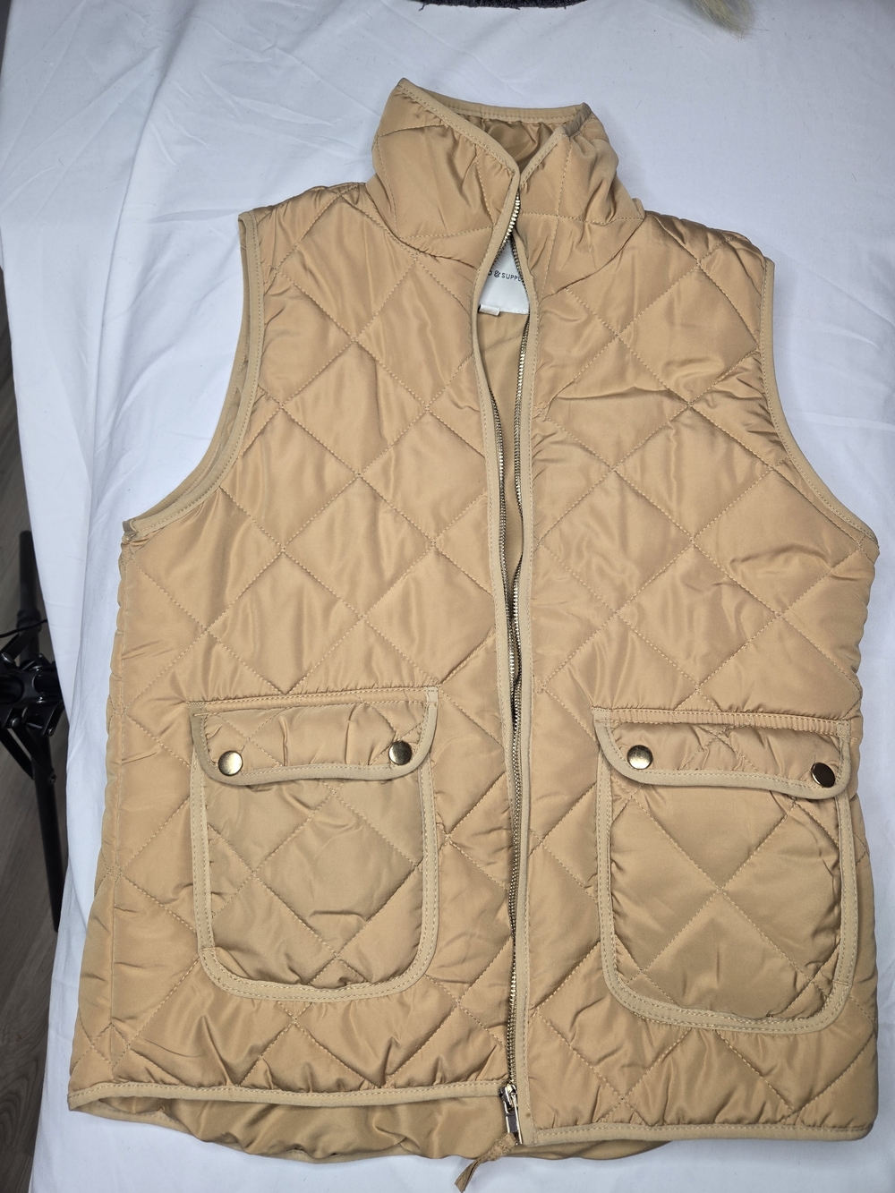 Thread & Supply Quilted Tan Puffer Vest Size M